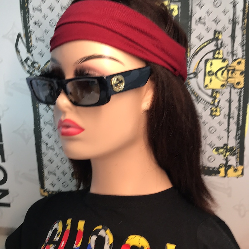 New ✨ Authentic Gucci GG0516S 013 Sunglasses – Grey Frame with Silver Mirror Len - Picture 3 of 11
